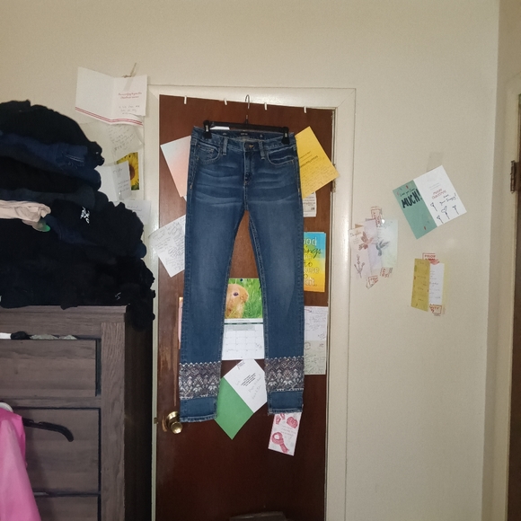 MISS ME Aztec Rhinestone Ankle Jeans 26" - Picture 3 of 8